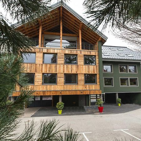 Les Cabanes De La Maison Rouge FRENCH ALPS Exterior foto